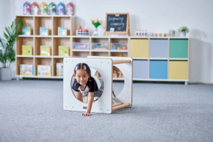 Cube à grimper avec fenêtre ronde Parcours d'escalade BELEDUC 67304